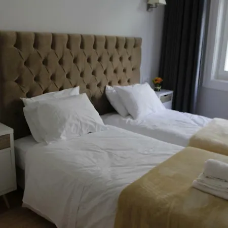 Augusta Street 213 - 2 Dto * Lissabon